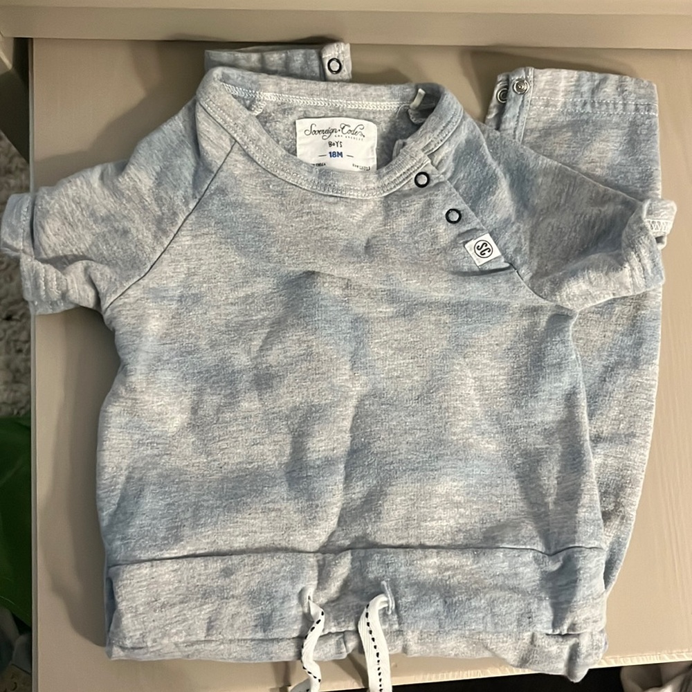One piece short sleeve and pants